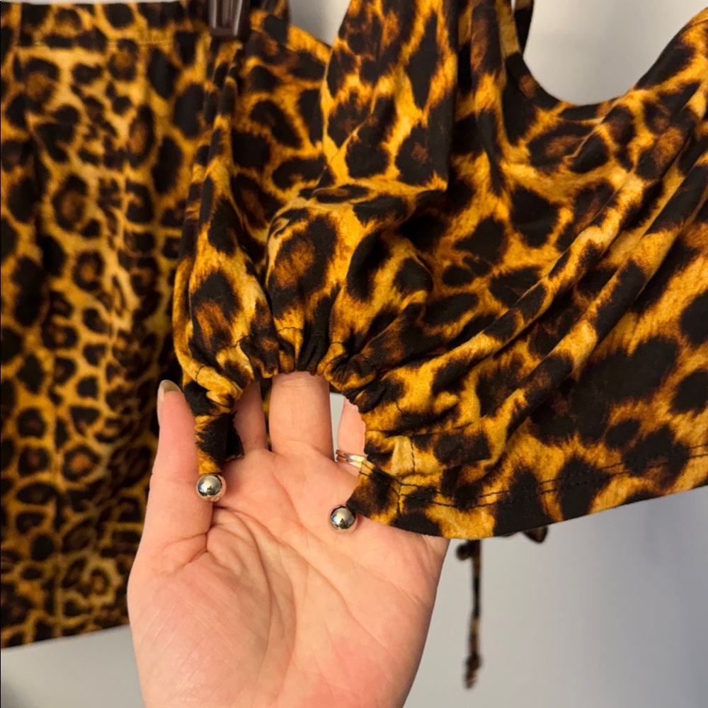 Fashion Nova Animal Print halter crop with miniskirt - Picture 8 of 9